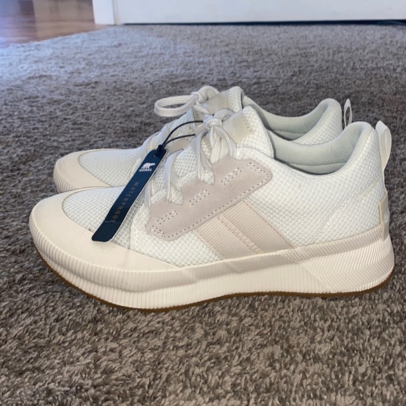 SOREL Out N About III Sneaker - Picture 1 of 3